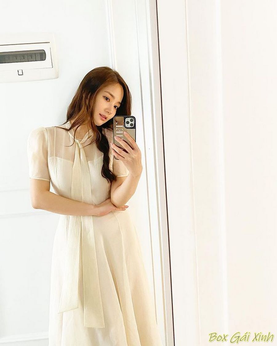 ảnh Park Min Young sexy mới 22