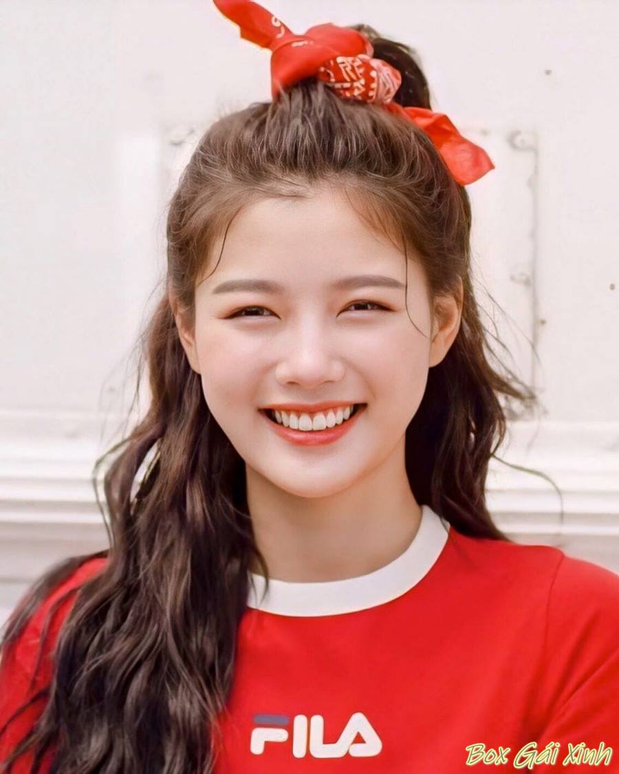 ảnh Kim Yoo Jung sexy khiêu gợi 25