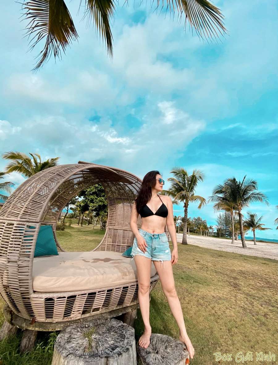 ảnh Bảo Thy bikini 48